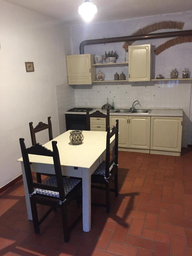 Agriturismo Le Colline Montescudaio Eksteriør billede